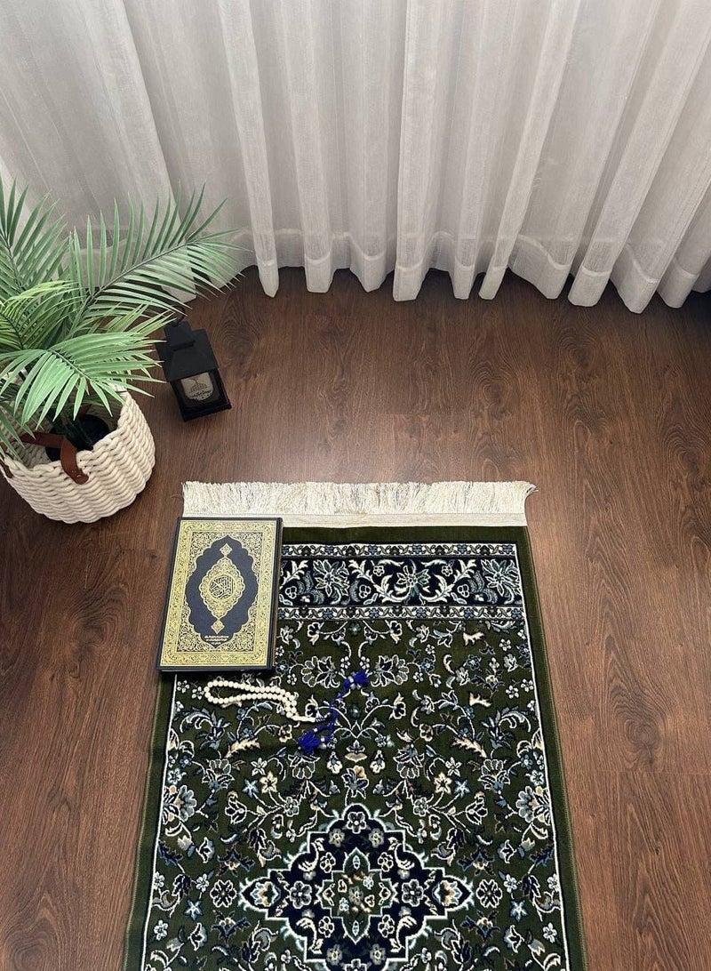 سجادتي سجادة صلاة الروضة  مبطنة بتصميم مستوحى من الروضة الشريفة باللون الأخضر  سماكة مرنة (مقاس 5mm) - Image 2